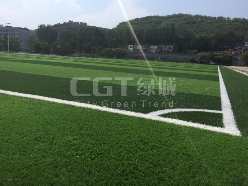 洛陽(yáng)嵩縣一高1.JPG 洛陽(yáng)嵩縣一高1.JPG