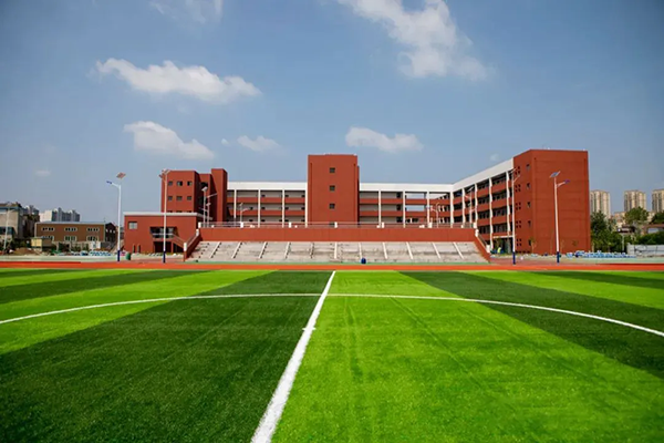 中小學操場人造草坪