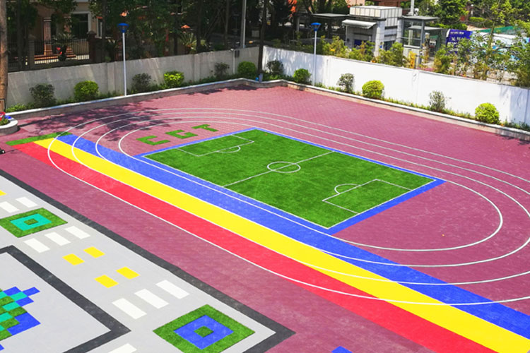 打造多彩、安全的戶外游樂場