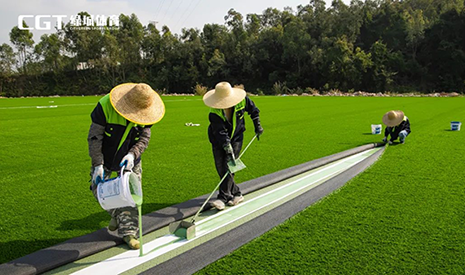 人工仿真草坪施工指南：從選材到維護，一篇文章全掌握